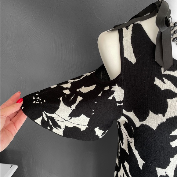 Ann Taylor Cold shoulder floral sweater dress - Picture 3 of 5